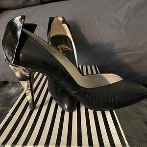 Black leather w snake heels